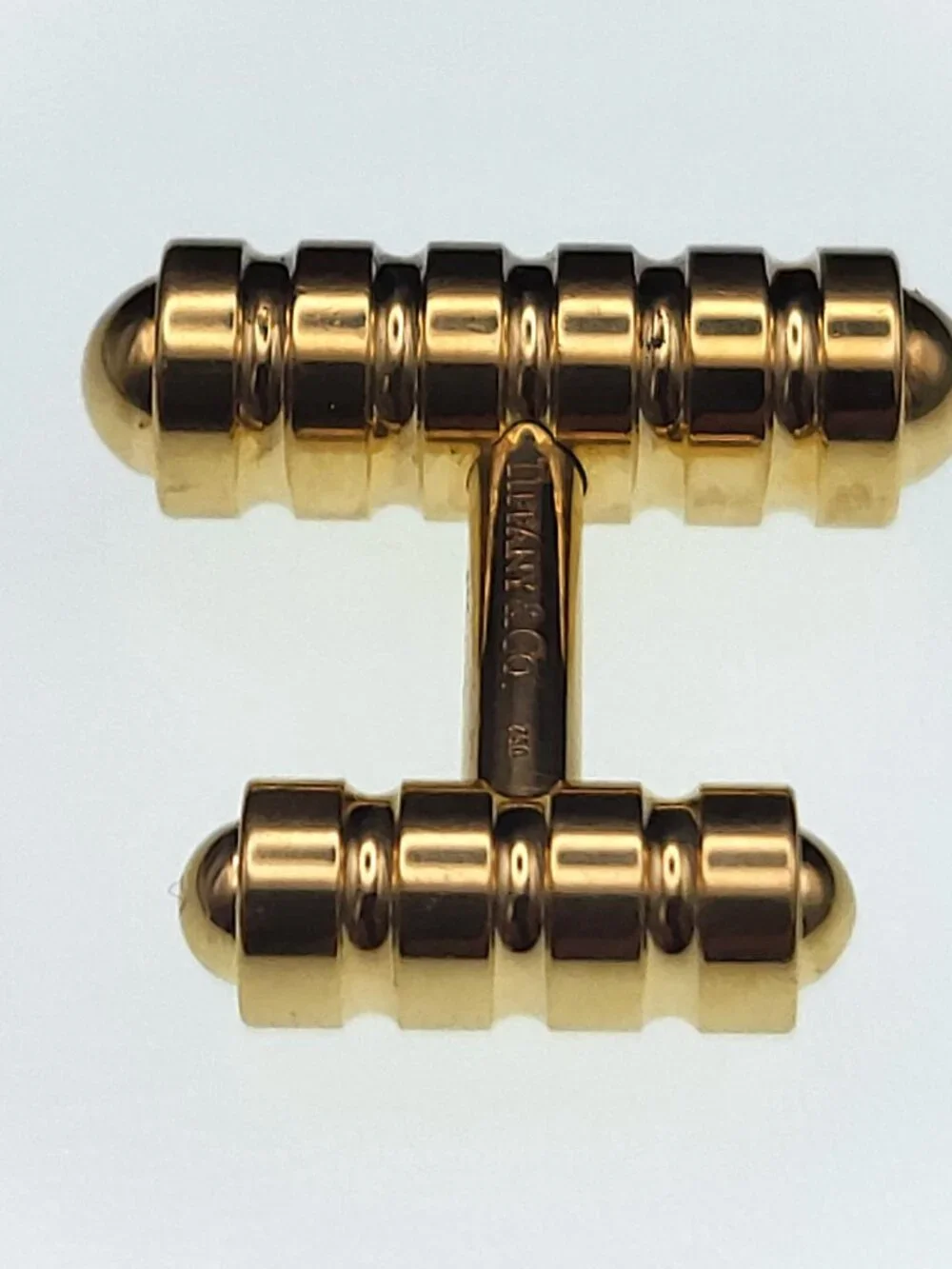 Tiffany & Co. Paloma Picasso Heavy 18kt Gold Groove Cufflinks